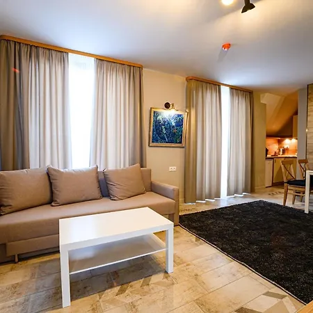 Antique Boutique Hotel 3*